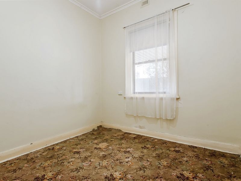 19 Overland Road, Croydon Park SA 5008