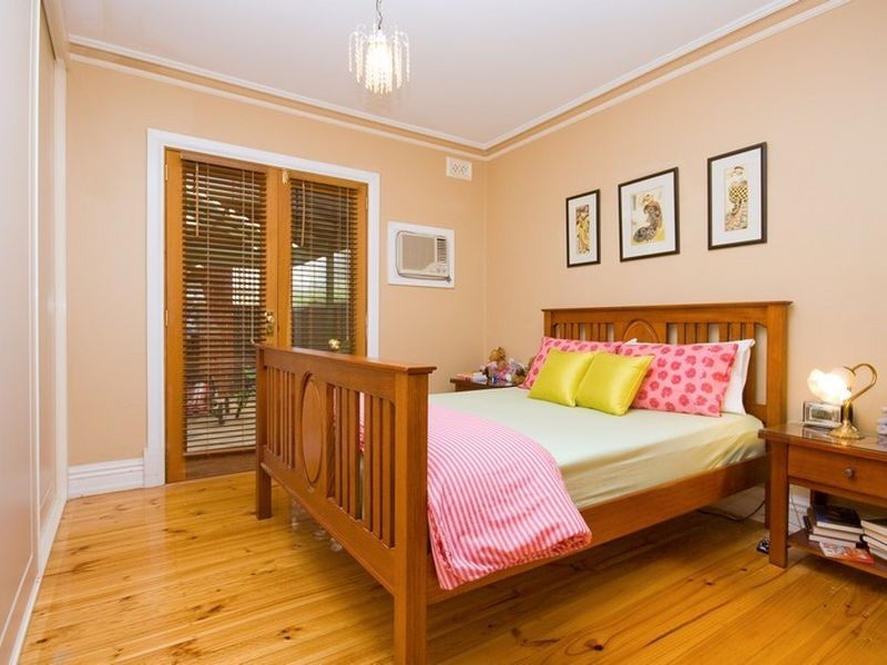 212 Tapleys Hill Road, Seaton SA 5023