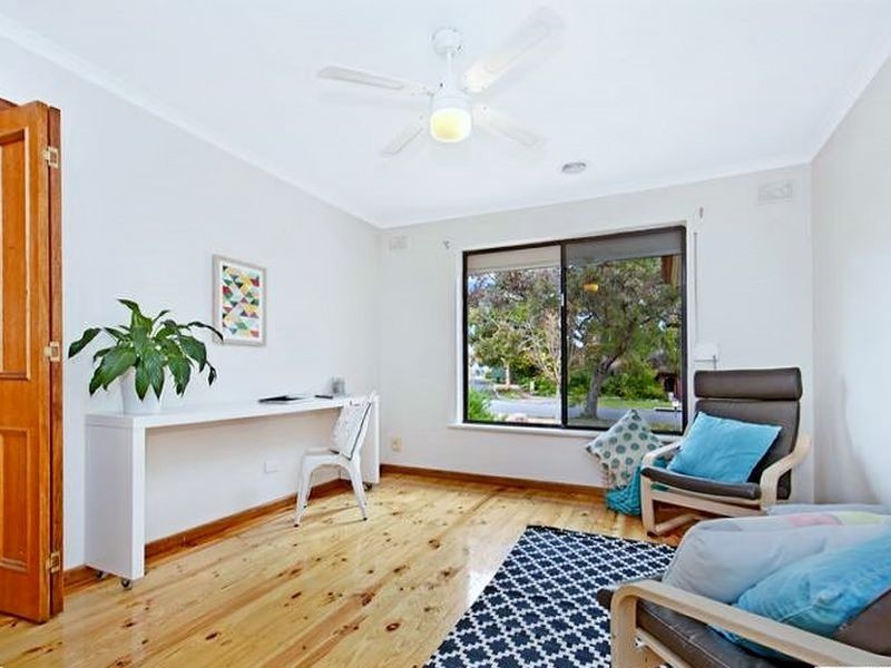 18 Doradus Avenue, St Agnes SA 5097