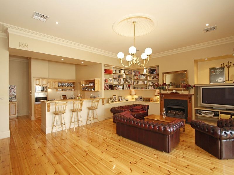 2 Seventh Avenue, Cheltenham SA 5014