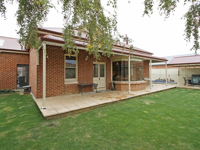 2 Seventh Avenue, Cheltenham SA 5014