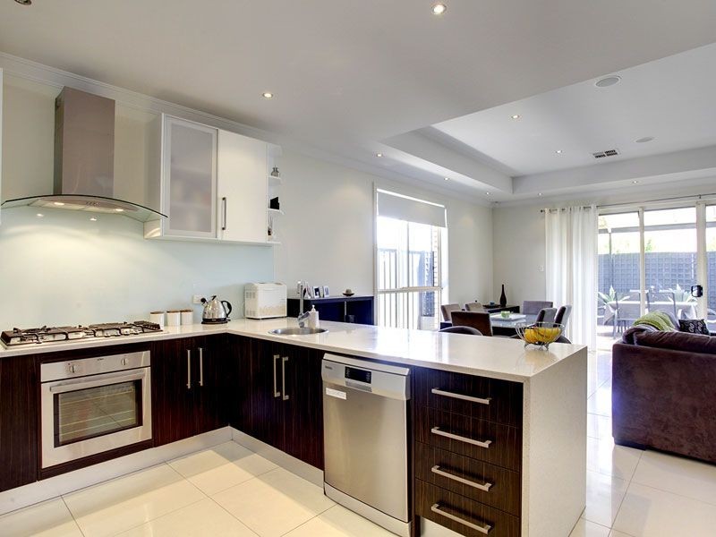 1A Walkom Avenue, Woodville South SA 5011