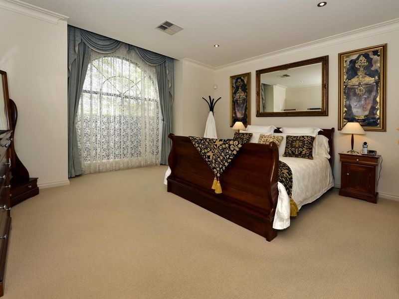 27 St James Boulevard, Brompton SA 5007