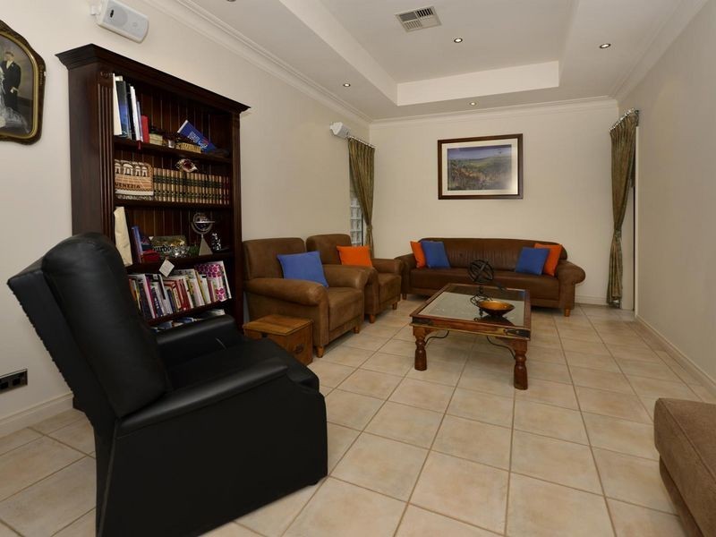 27 St James Boulevard, Brompton SA 5007