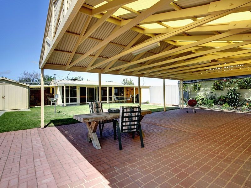 4 Collins Street, Pennington SA 5013