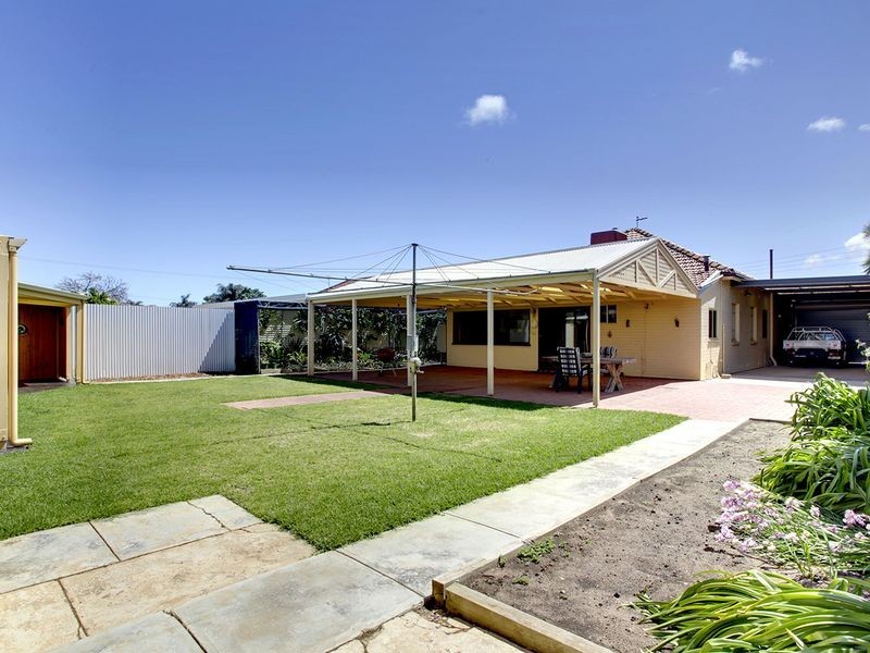 4 Collins Street, Pennington SA 5013