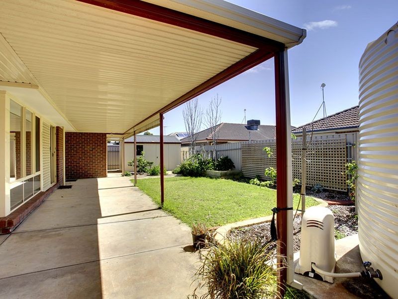 3 Emerald Parade, Ottoway SA 5013