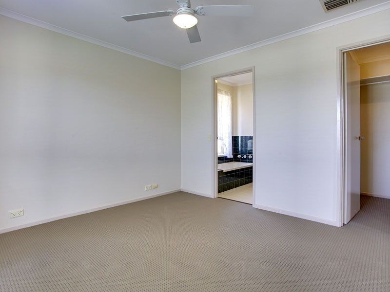 3 Emerald Parade, Ottoway SA 5013