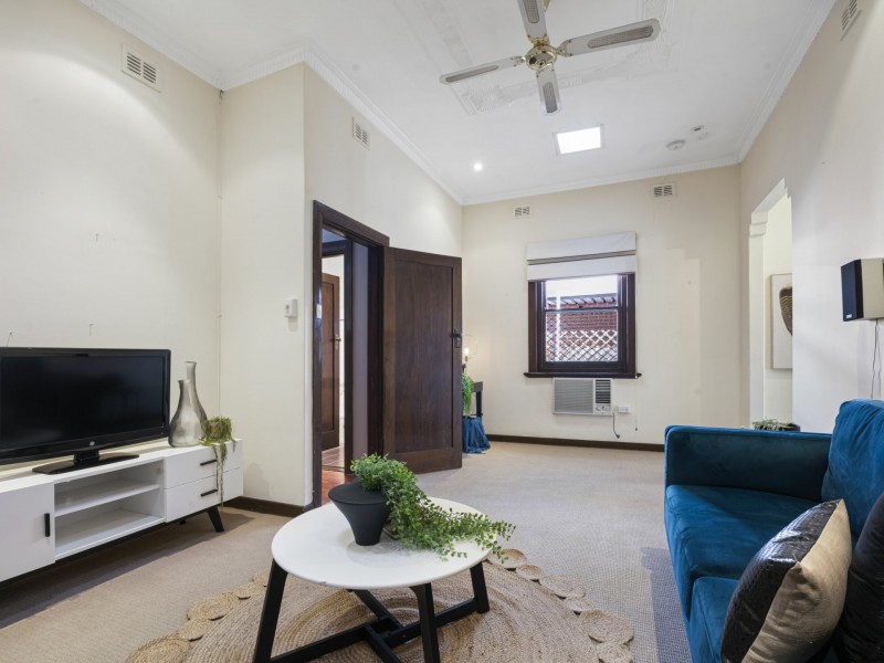 5a Main Street, Beverley SA 5009