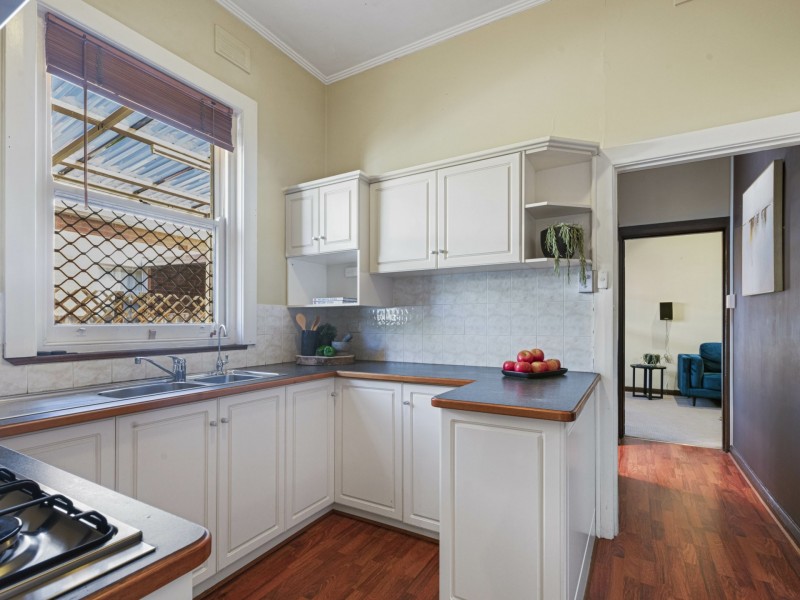 5a Main Street, Beverley SA 5009