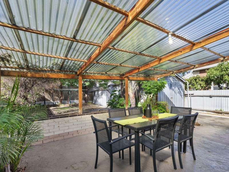 5a Main Street, Beverley SA 5009