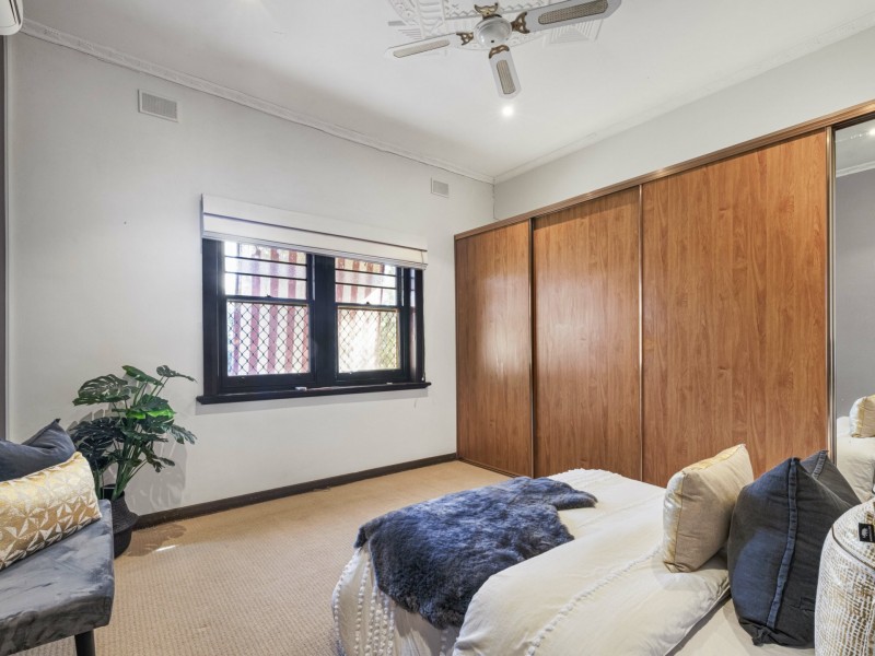 5a Main Street, Beverley SA 5009