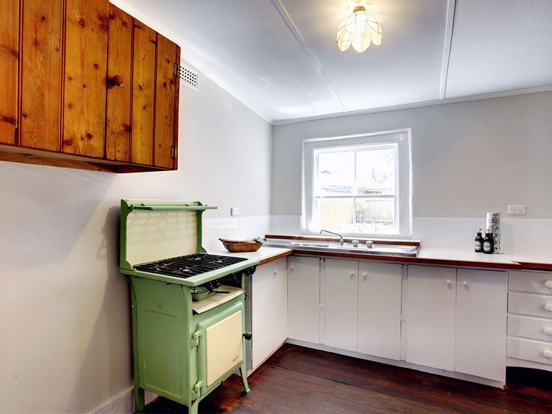 3 Lyon Street, Rosewater SA 5013