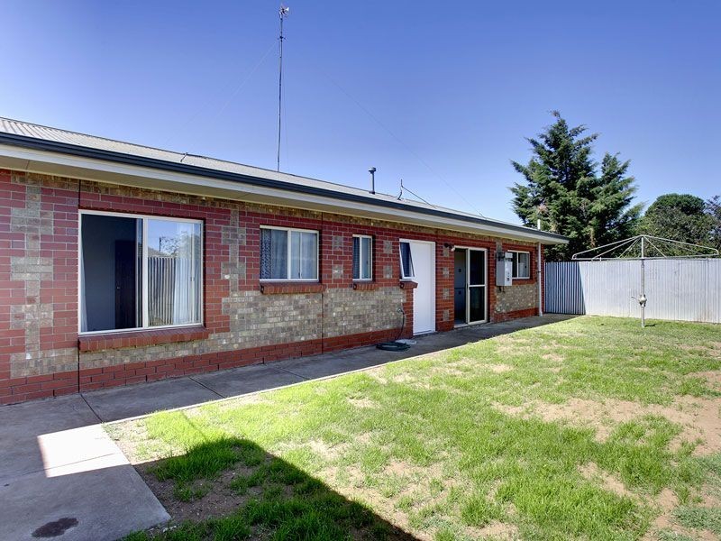 5A Fleming Street, Mansfield Park SA 5012