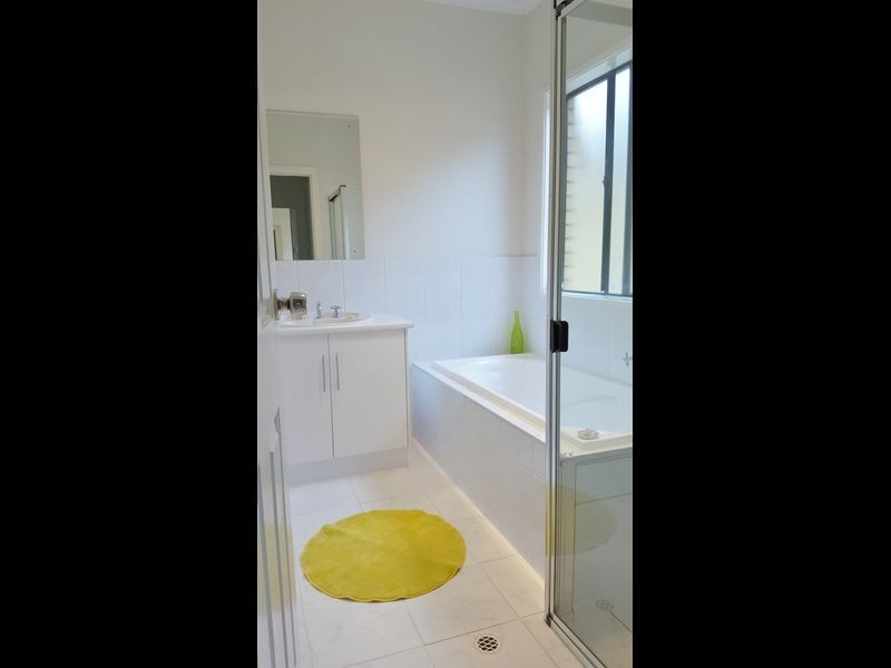 5 Bernard Street, Findon SA 5023