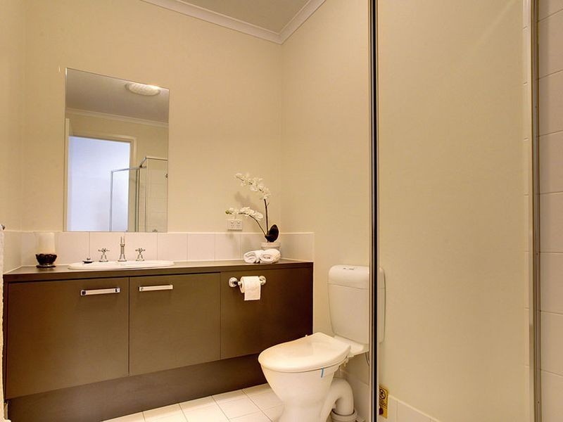 8 Andros Street, Mawson Lakes SA 5095