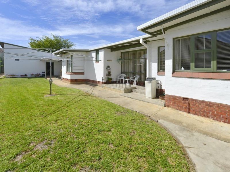 11 Braund Road, Fitzroy SA 5082
