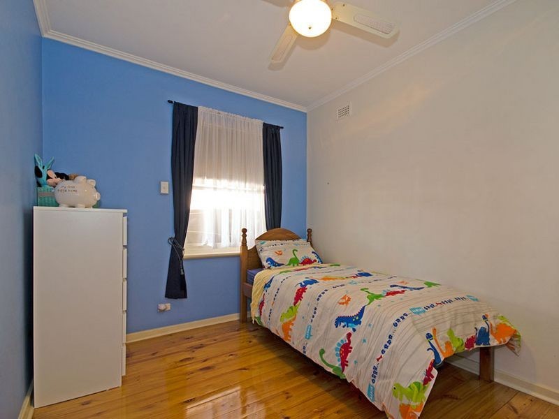 6 Pamela Street, Findon SA 5023