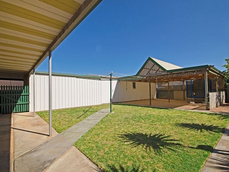 6 Pamela Street, Findon SA 5023