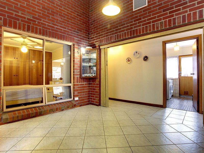 2/9 Sea Lake Court, West Lakes SA 5021