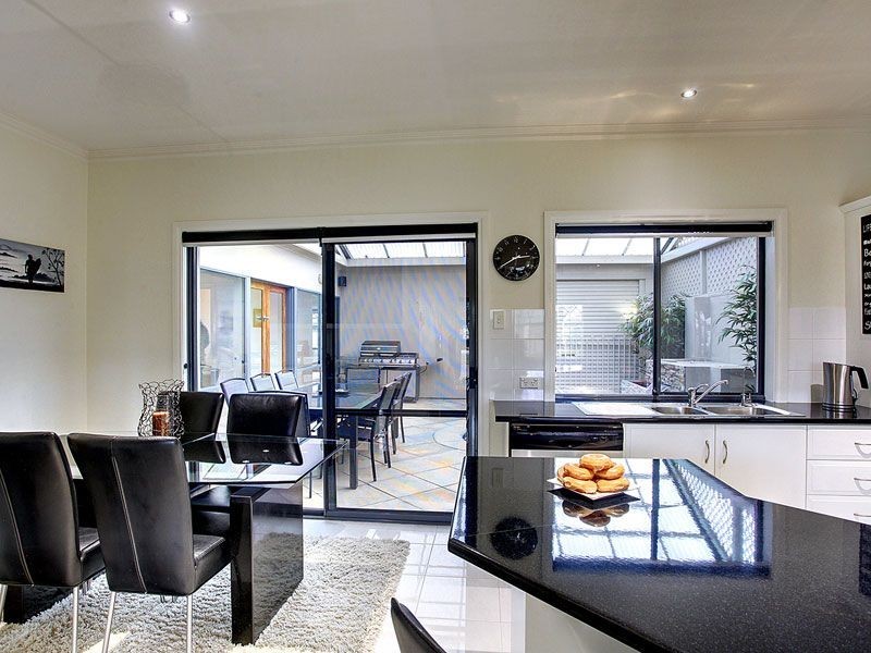 11 McCole Circuit, Allenby Gardens SA 5009