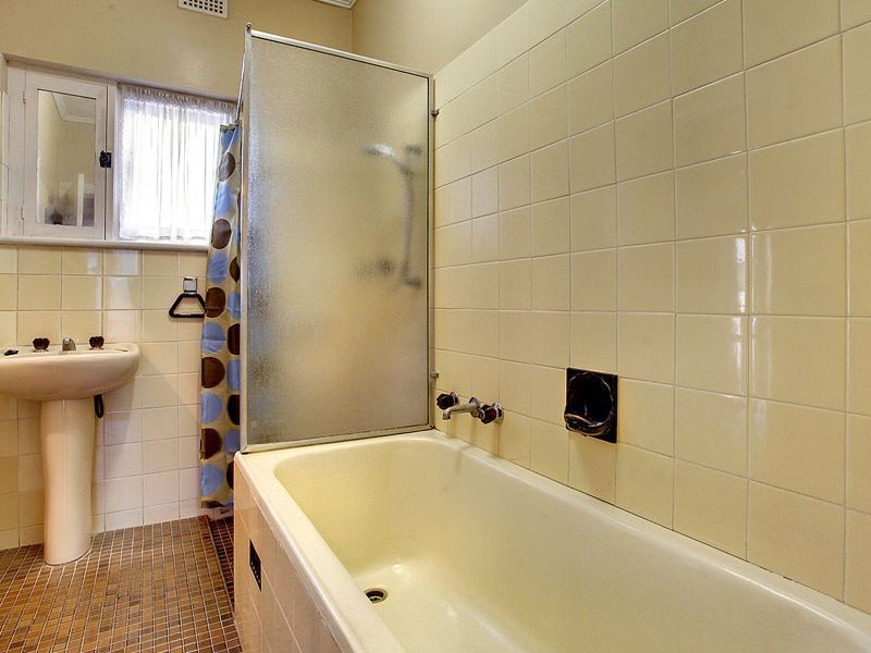 42a Robert Street, Croydon SA 5008