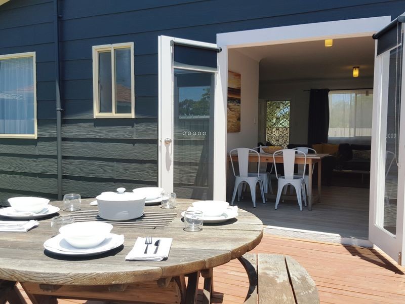 1A Thain Avenue, Findon SA 5023