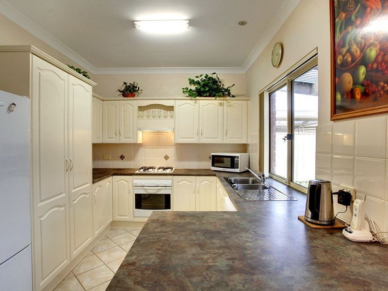 64 Rutland Avenue, Lockleys SA 5032