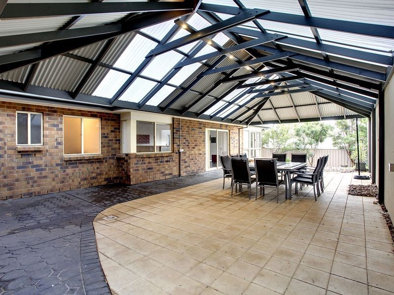 9 Persimmon Grove, Golden Grove SA 5125