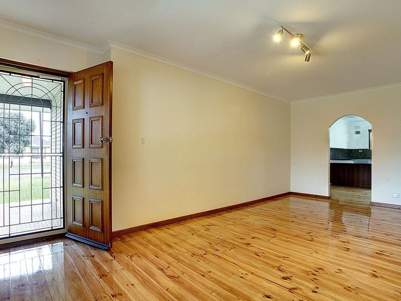 1/12 Golfers Avenue, Seaton SA 5023