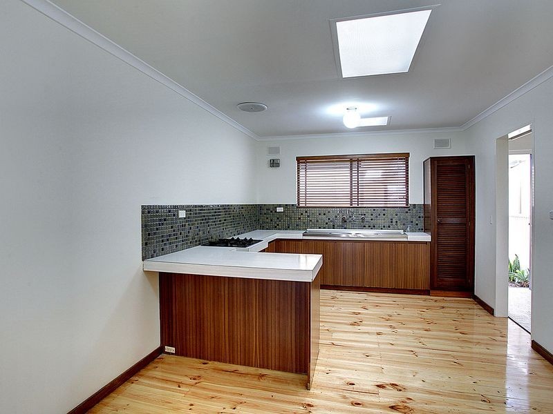 1/12 Golfers Avenue, Seaton SA 5023