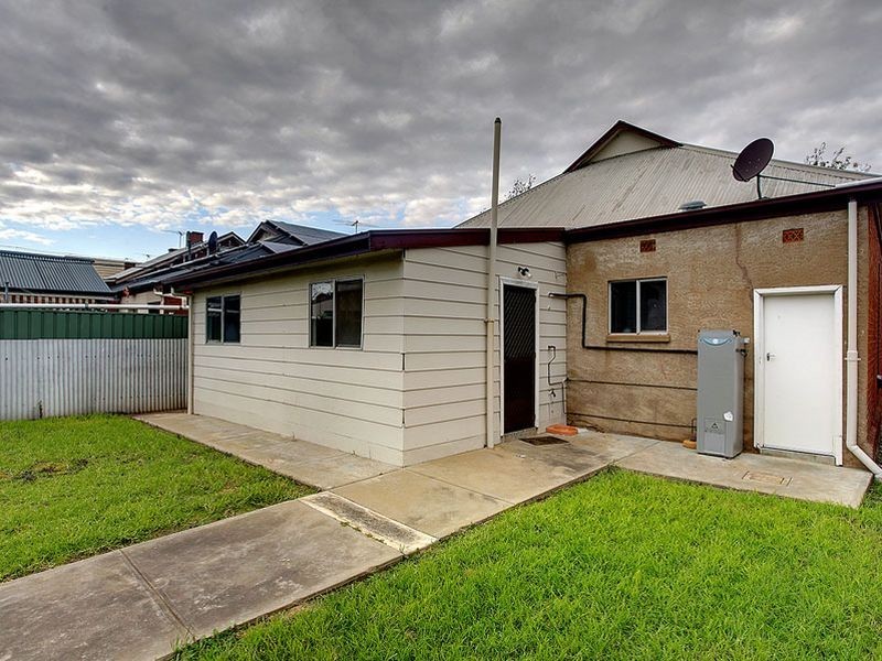 24 Ballara Street, Mile End SA 5031
