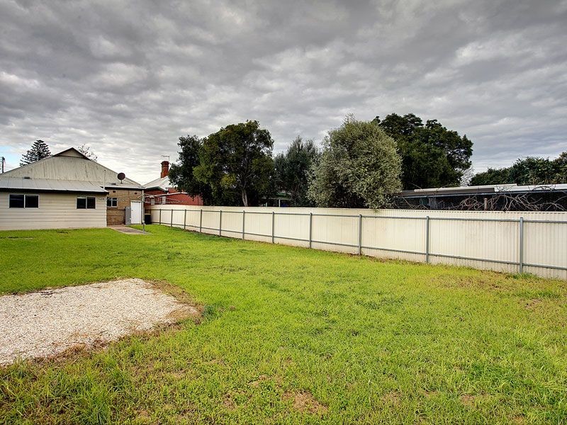 24 Ballara Street, Mile End SA 5031