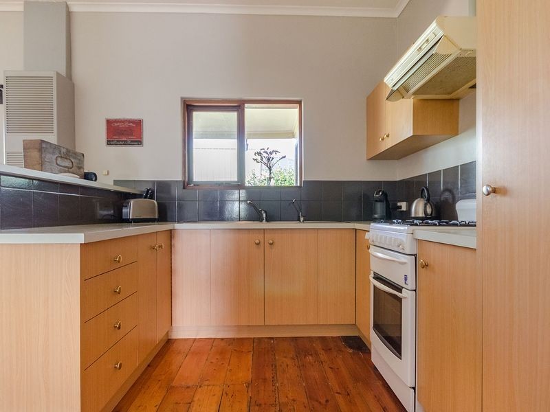 89 Findon Road, Woodville South SA 5011