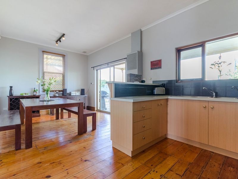 89 Findon Road, Woodville South SA 5011