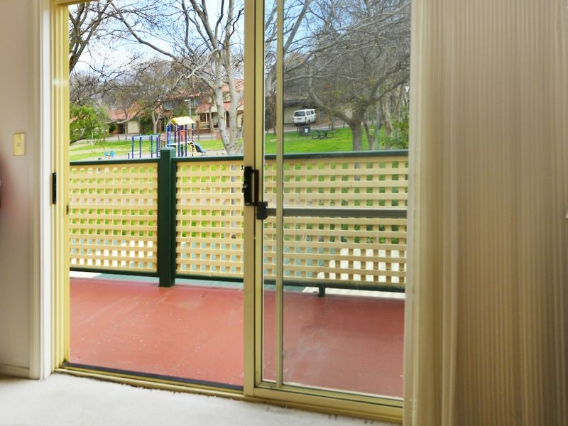 7 Carrondown Walk, Brompton SA 5007