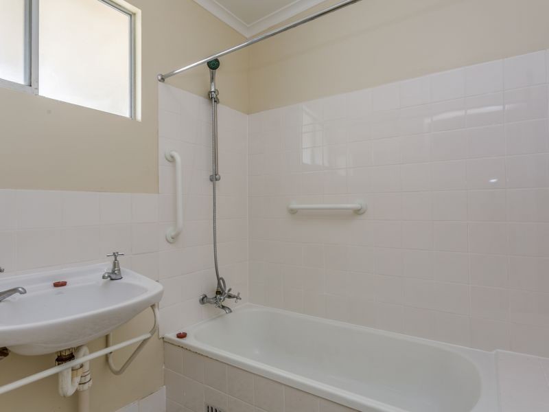 105 & 107 Mead Street, Peterhead SA 5016