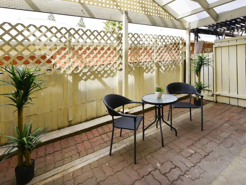 4/278 Military Road, Grange SA 5022