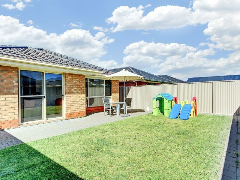 16 Yellow Gum Avenue, Athol Park SA 5012