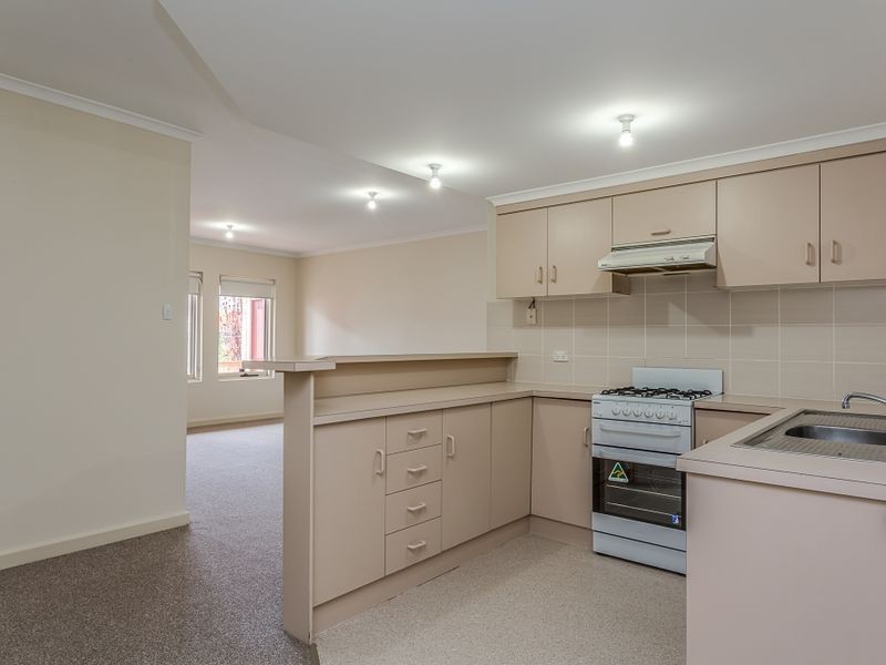 6/11 Royal Place, Adelaide SA 5000
