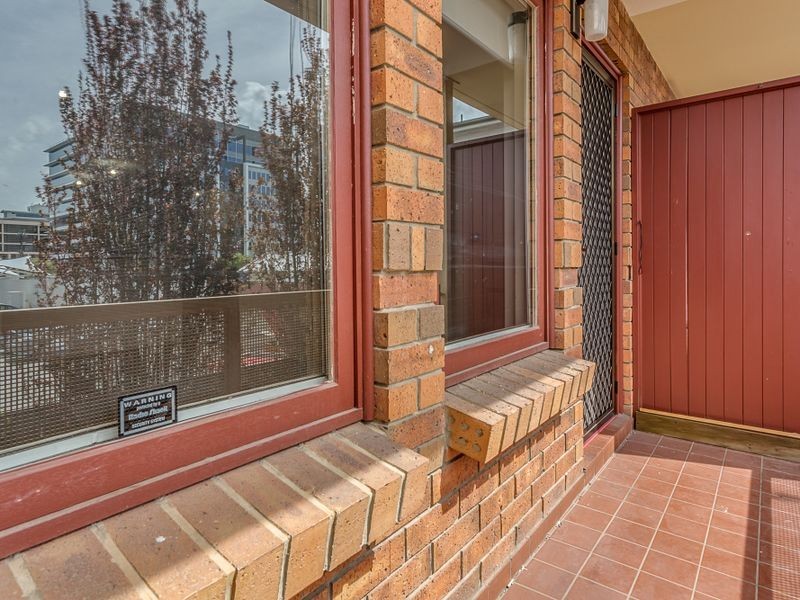 6/11 Royal Place, Adelaide SA 5000