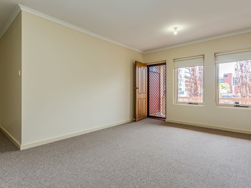 6/11 Royal Place, Adelaide SA 5000