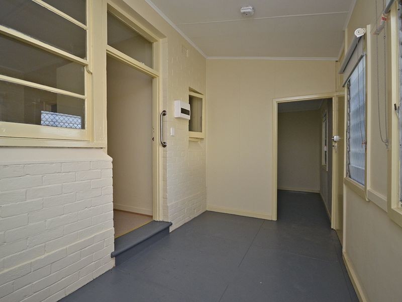 17 Sinclair Square, Pennington SA 5013