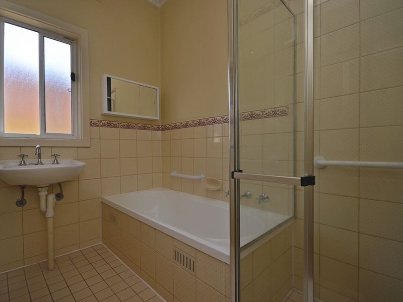 4 Camilla Avenue, Osborne SA 5017