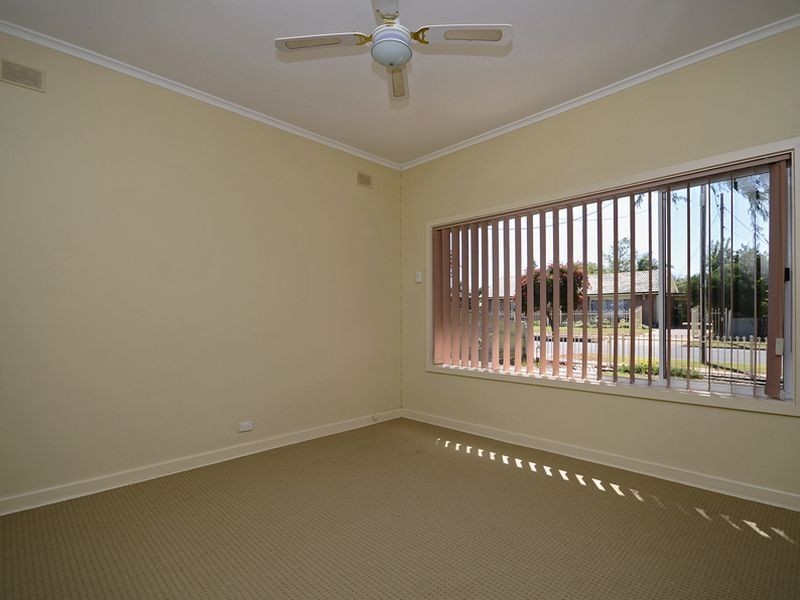 4 Camilla Avenue, Osborne SA 5017