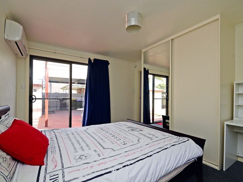 11 Fortrose Avenue, Seaton SA 5023