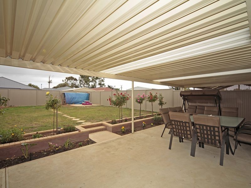 19 Kent Street, Mansfield Park SA 5012