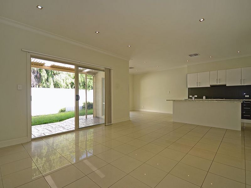 10 Dora Avenue, Seaton SA 5023