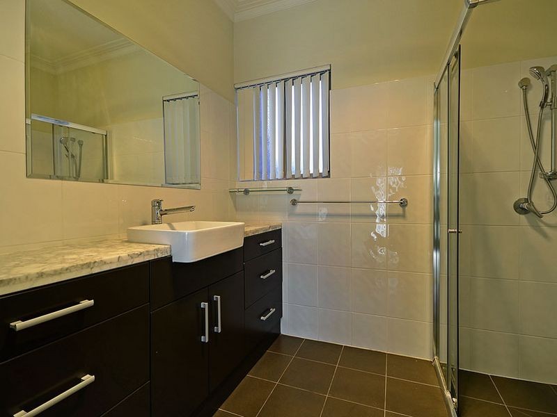 10 Dora Avenue, Seaton SA 5023