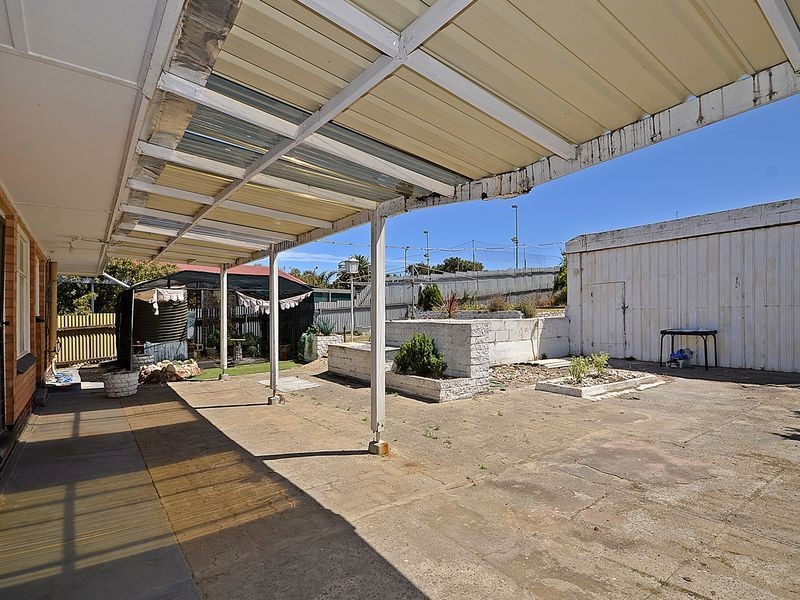 329 Military Road, Semaphore Park SA 5019